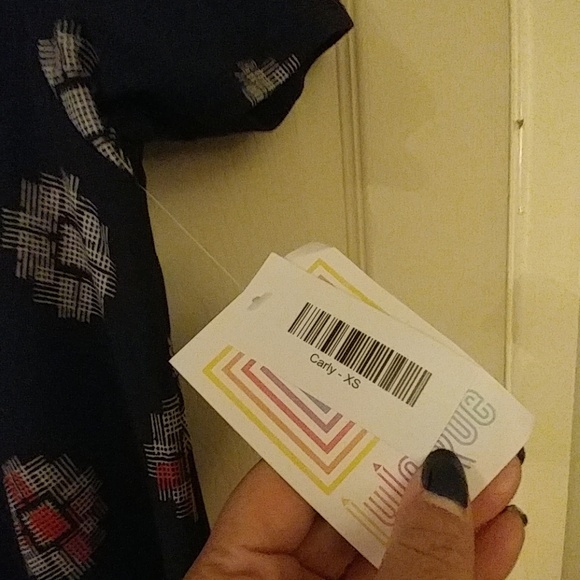 LuLaRoe Carly Dress - Picture 2 of 6